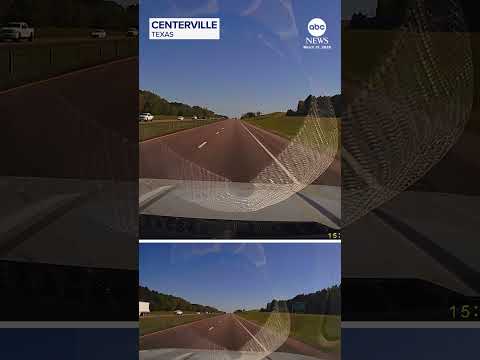 Read more about the article Meteor streaks across Texas sky before breaking up in fireball