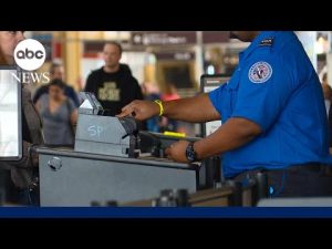 Read more about the article Travel turmoil across the country