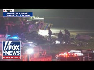 Read more about the article JUST IN: LaGuardia Airport CLOSED after deadly runway collision