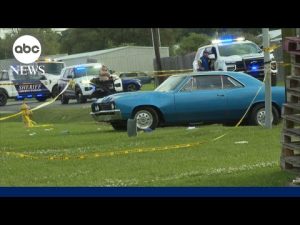 Read more about the article 15 injured at Louisiana parade after driver plows into crowd