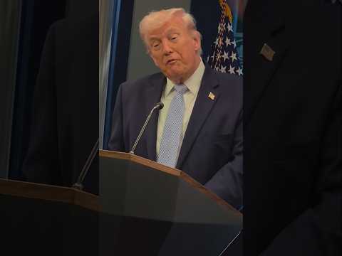 You are currently viewing Trump just dismantled a New York Times reporter to his face!