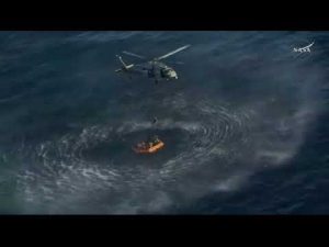 Read more about the article Artemis II astronauts get hoisted up by Navy helicopters after exiting Orion capsule