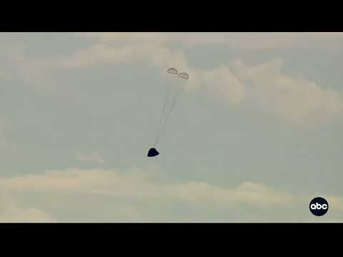 Read more about the article SPLASHDOWN: See the moment ARTEMIS II crew successfully splashes down off coast of San Diego