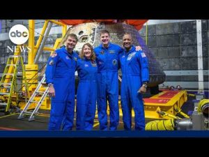 Read more about the article Artemis II astronauts speak for the first time since end of mission