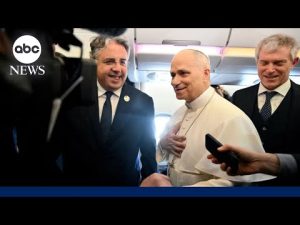 Read more about the article Trump lashes out at Pope Leo over criticism of Iran war