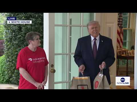 Read more about the article President Trump appears to get McDonalds from “DoorDash grandma”