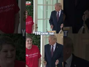 Read more about the article Trump greets DoorDasher for McDonald’s delivery #shorts #trump #DoorDash #us #news