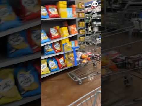 Read more about the article Footage shows aftermath of Nevada earthquake on a Walmart