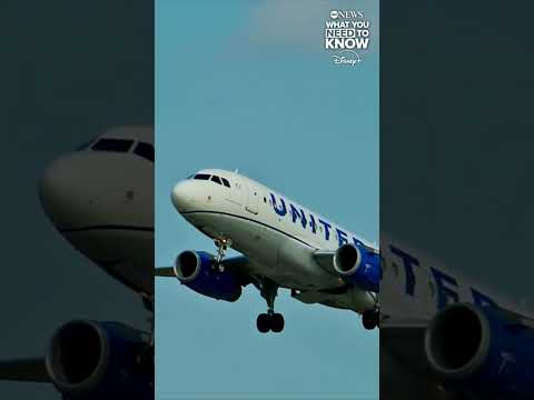 You are currently viewing United Airlines CEO reportedly floats idea of possible merger with American Airlines