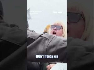 Read more about the article TPUSA reporter ASSAULTED by anti-ICE agitators #shorts #us #news #foxnews