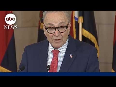 You are currently viewing Democratic Senator Chuck Schumer delivers remarks at Holocaust remembrance ceremony