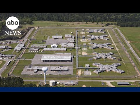 You are currently viewing Mexican migrant is 47th person to die in ICE custody during current administration