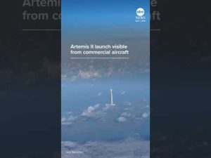 Read more about the article Artemis II launch visible from commercial aircraft