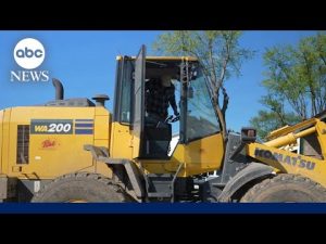 Read more about the article Toll of war on US farmers