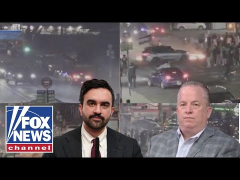 Read more about the article QUEENS CHAOS: Mob flies Palestinian flag during FIERY drag race