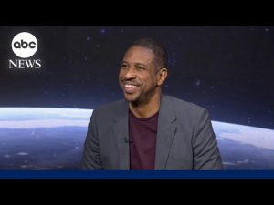 Read more about the article Astrophysicist provides reasons for humanity’s existence in new book