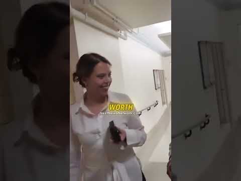 You are currently viewing Ilhan Omar Just Showed How Terrified She is of Being Exposed