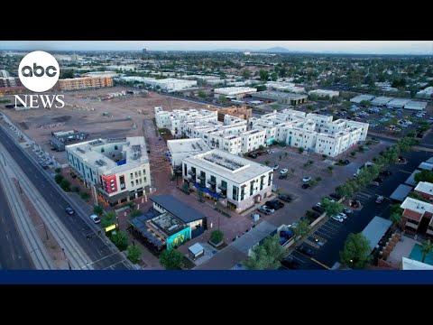 You are currently viewing A new development in Arizona has shops, a restaurant, a farmer’s market and no cars.
