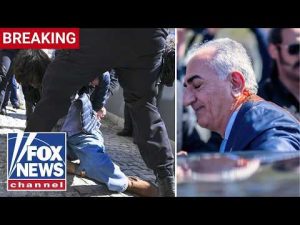 Read more about the article BREAKING: Exiled Iranian prince splashed with unknown substance