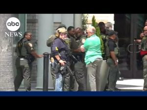 Read more about the article Multiple arrests after deadly shooting at Mall of Louisiana in Baton Rouge