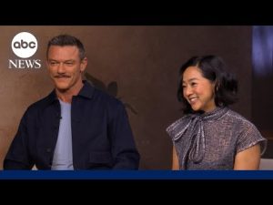 Read more about the article Luke Evans and Stephanie Hsu on performing in ‘The Rocky Horror Show’