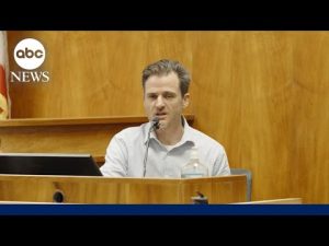 Read more about the article Hawaii doctor claims he acted in self defense during testimony