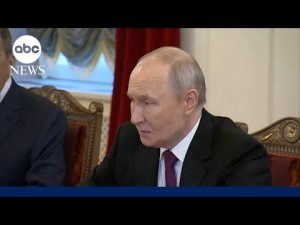 Read more about the article Putin meets with one of Iran’s top diplomats in Russia