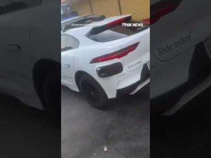 Read more about the article WAYMO WHOOPS: Driverless Waymo vehicle entered the exit of a fast food drive-thru #shorts #usa #news