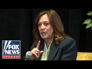 Read more about the article ‘ABSOLUTELY RUNNING’: Kamala RAMPS UP Trump attacks