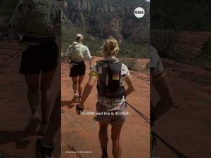 Read more about the article This woman just made ultramarathon history in 56-hour, 250-mile run in Arizona