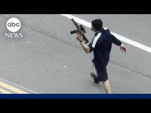 Read more about the article Gunman in Cambridge shoots into traffic, injuring at least 1