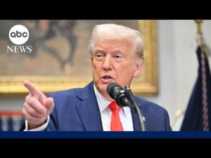 Read more about the article Trump set to leave for China