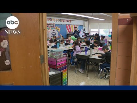 Read more about the article Massive US teacher shortage has recruiters looking to retirees