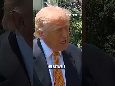 Read more about the article Trump: If you want to do that, then you’re a stupid person. And you happen to be! #shorts #trump