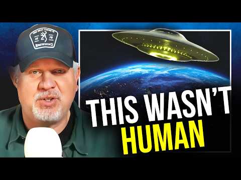 Read more about the article What is the US Gov’t STILL Hiding about UFO/UAP Sightings? | Lou Elizondo Interview