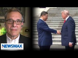 Read more about the article Body language expert reacts to Trump-Xi handshake