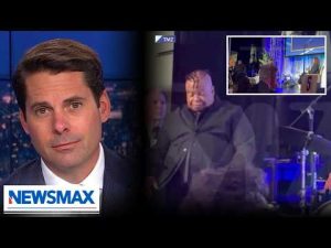 Read more about the article ‘I adore him for it’: Finnerty reacts to sax player dozing off during Kamala Harris speech