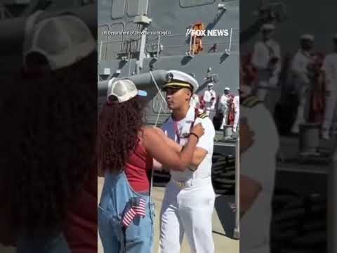 Read more about the article Sailors REUNITE with families after 11-month deployment #foxnews #news #us #fox