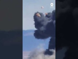 Read more about the article Crew members eject safely after air show crash in Idaho