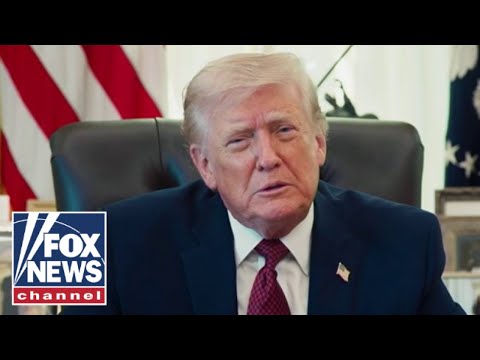 You are currently viewing WATCH: Trump reads Bible verse for ‘Rededicate 250’ event