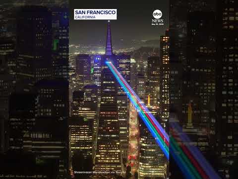 Read more about the article Laser show lights up San Francisco skyline