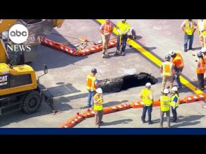 Read more about the article Sinkhole shuts down runway at LaGuardia Airport