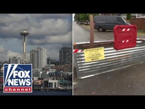 Read more about the article DETAILS: Residents build BARRICADES amid crime concerns