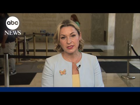 Read more about the article Epstein abuse survivor speaks out amid Bondi testimony