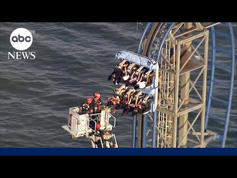 You are currently viewing Texas roller coaster riders rescued after getting stuck for hours 100 feet in air