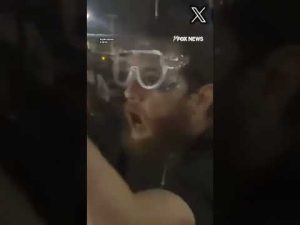 Read more about the article BREAKING: Rioter ARRESTED after threatening to ICE agents and their families #shorts #ICE #US