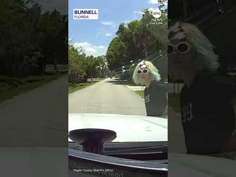 Read more about the article Florida teenager on e-scooter slams into deputy’s patrol car