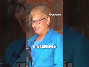 Read more about the article Karen Bass WARNS she will ‘resist’ ICE raids during World Cup #foxnews #news #shorts #losangeles