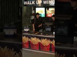 Read more about the article McDonald’s is rolling out major changes as it looks to lure back customers