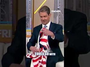 Read more about the article ‘Fox & Friends Weekend’ hosts reveal CUSTOM Team USA FIFA jerseys #foxnews #news #us #fox